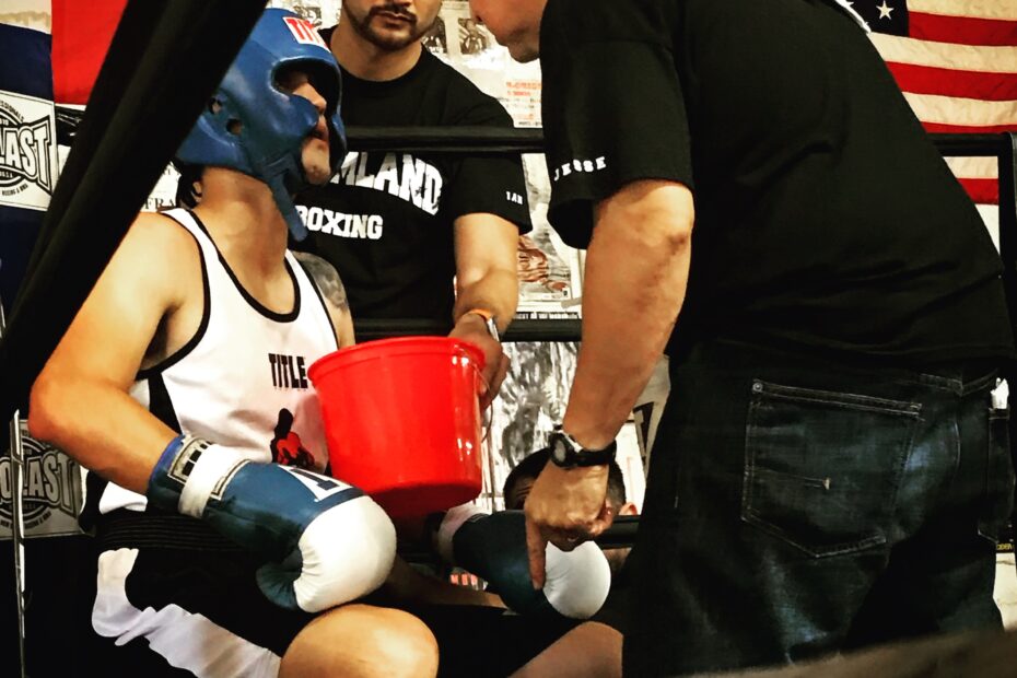 Coach Ian Cruz, Jesse Huerta and Boxer Alex Rodriguez (Dreamland Boxing) at King's Boxing Gym