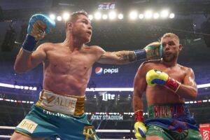 Canelo Alvarez vs Billy Joe Saunders