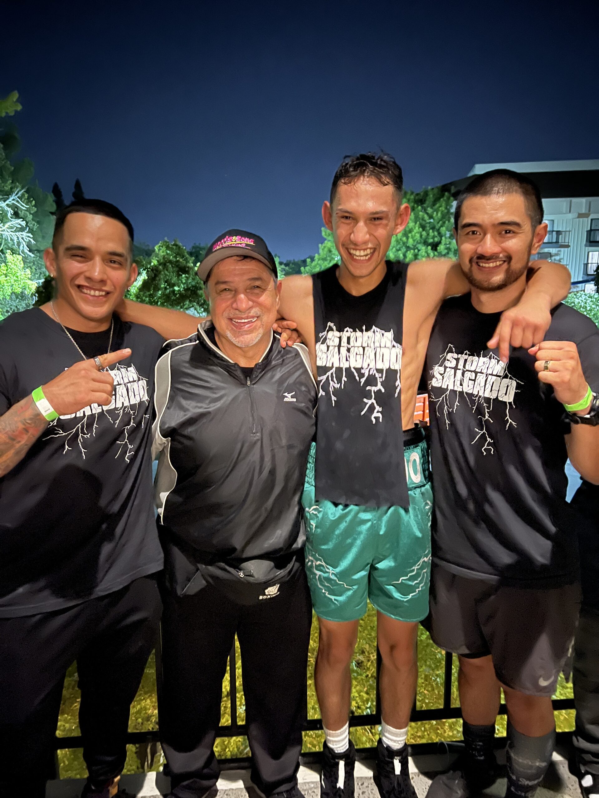 Mark Salgado vs Christian Avalos Coach Ian Dreamland Boxing